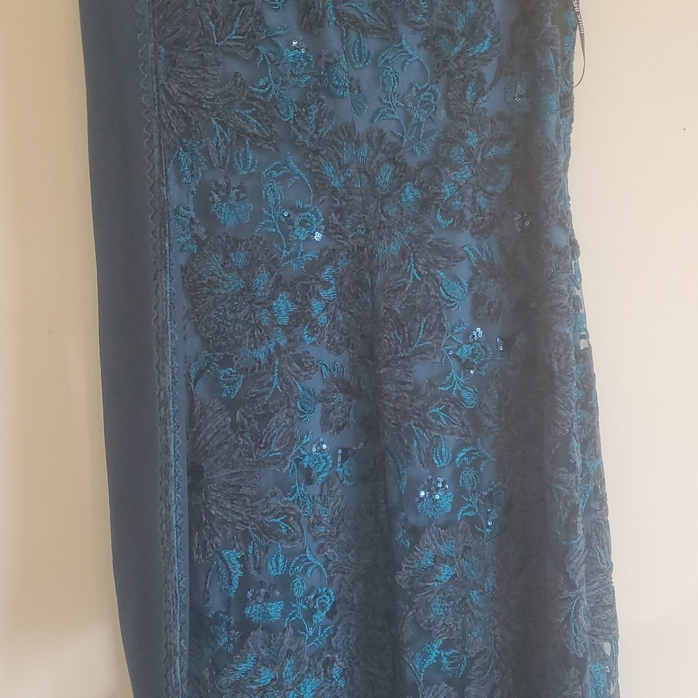 TADASHI SHOJI BEADED FLORAL ONE-SHOULDER GOWN; SIZE:10;COLOR:BLUE - Picture 9 of 13